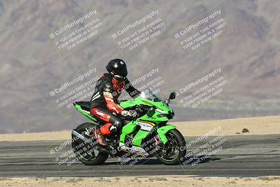 media/Dec-04-2025-Racers Edge (Thu) [[5ebc9f124d]]/3-B Group/6-Session 4 (Turn 9)/